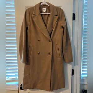 GAP Women's Classic Tan Trench Coat